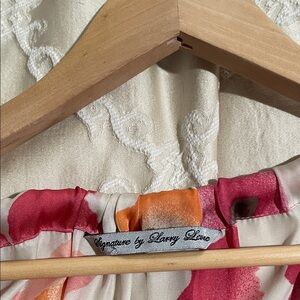 Signature by Larry Levine Multicolor Floral Skirt